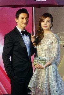 明星互靠  第3张