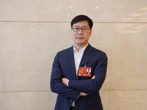 姚劲波照片,从创业先锋到职场领袖的蜕变之路”  第3张