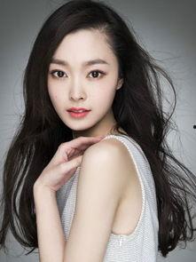 方妍心个人资料,才华横溢的年轻艺术家，艺术与人生的完美融合