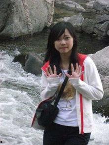 紫陀螺王艺生活照  第3张